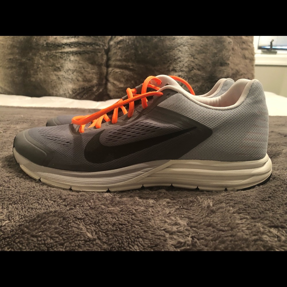 Men’s Nike Zoom Structure 17 Shoes